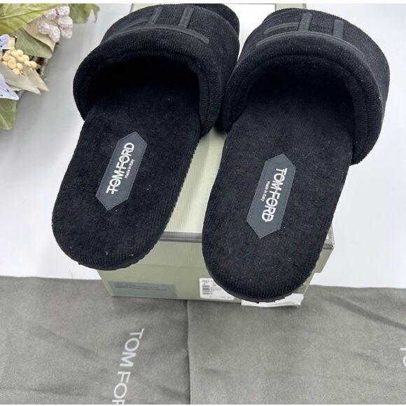 Men’s Tom Ford toweling velvet slipper size 8 made in Italy main image 6